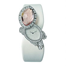 時尚婚嫁 珠寶、表情與化妝品的完美融合